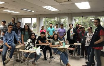 Graduate and Undergraduate students meeting